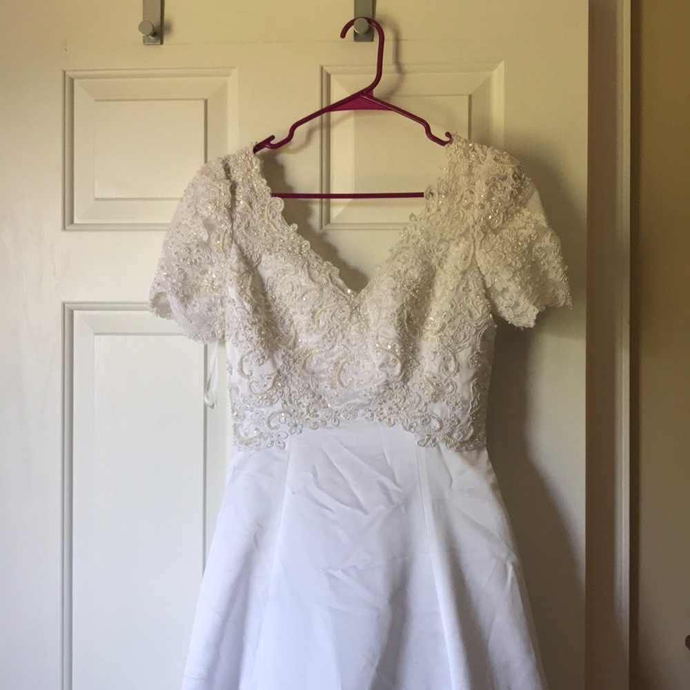 David’s Bridal Wedding Gown.. Santa Monica size 8